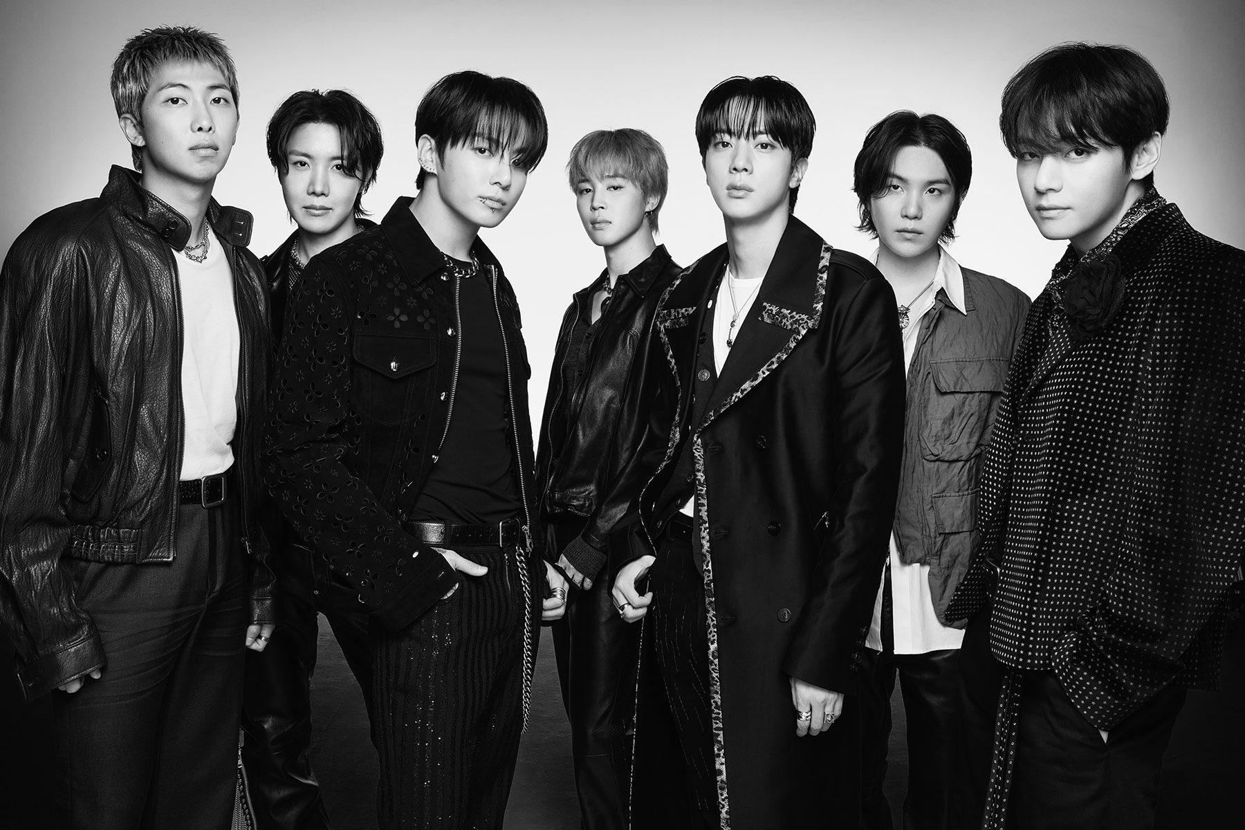BTS group photo